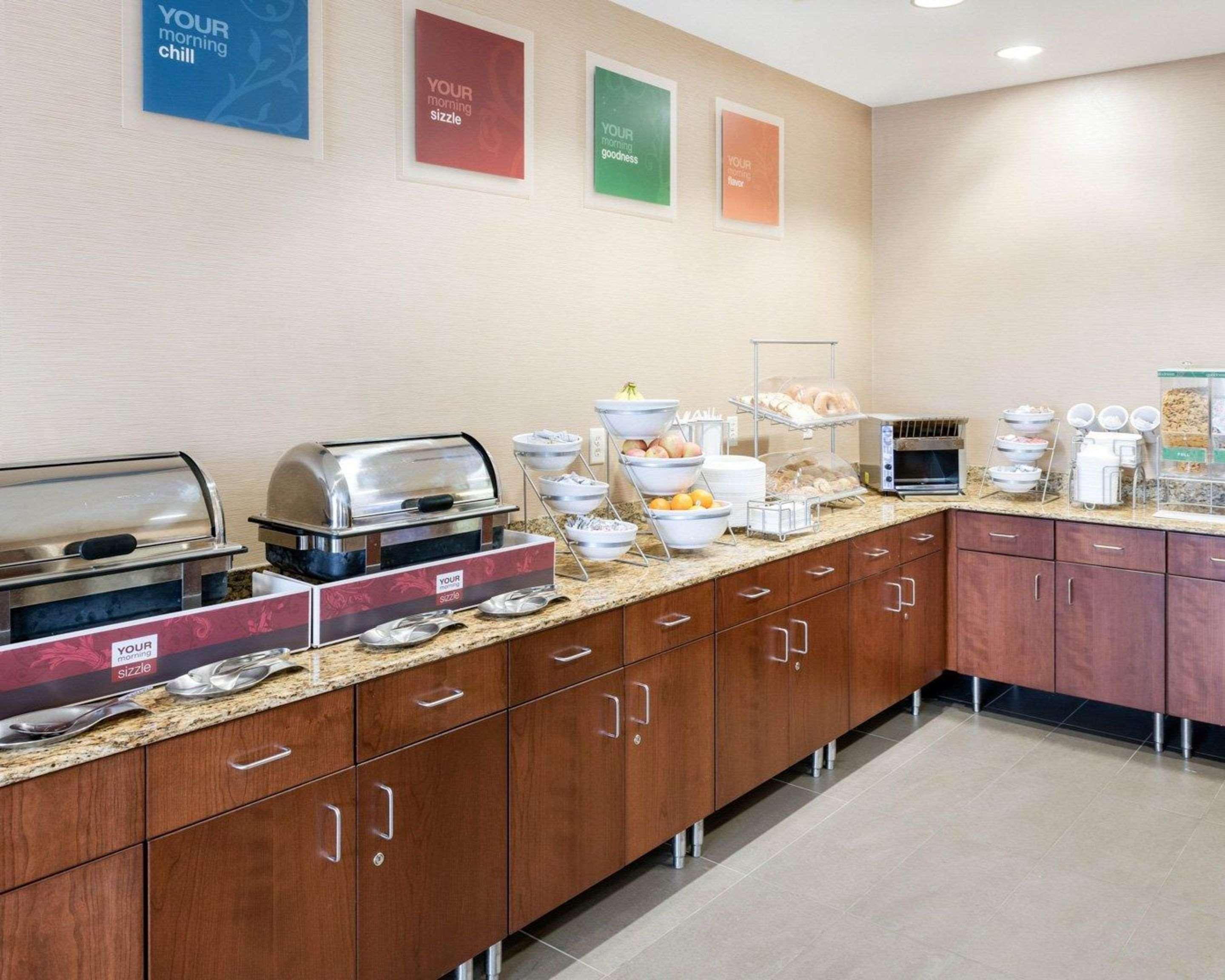 Comfort Inn & Suites West - Medical Center Рочестер Екстер'єр фото