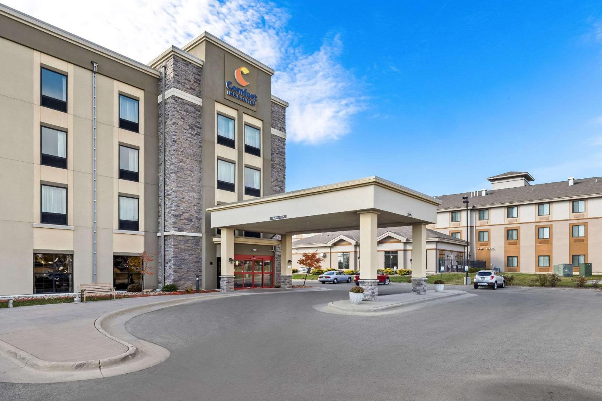 Comfort Inn & Suites West - Medical Center Рочестер Екстер'єр фото