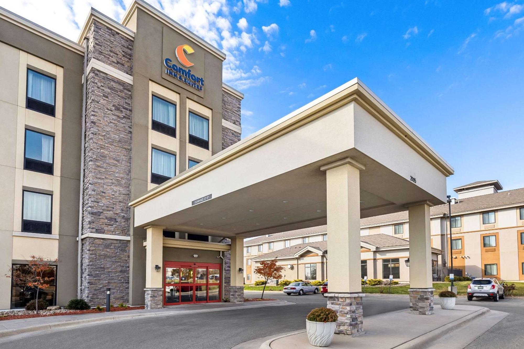 Comfort Inn & Suites West - Medical Center Рочестер Екстер'єр фото